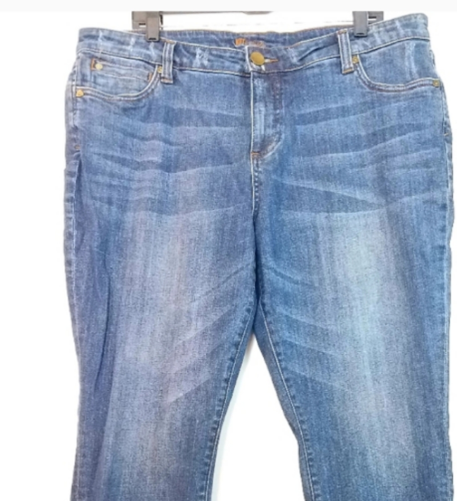 16W Kut from the Kloth Straight Leg Jeans 29.5"